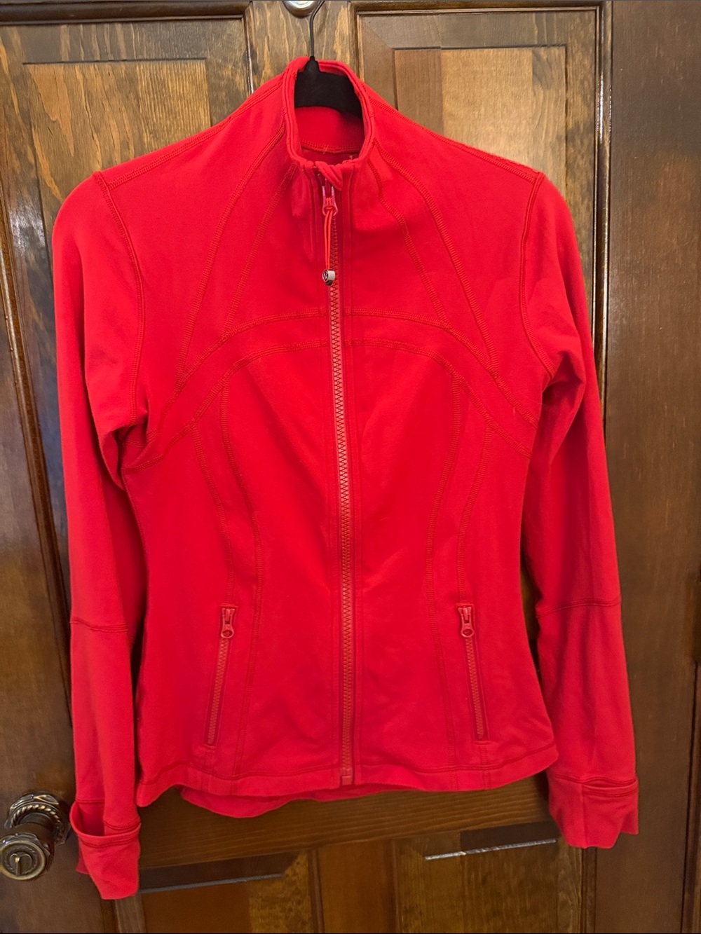 EUC Lululemon Women’s Red Define Jacket Sz 8 - Picture 2 of 9